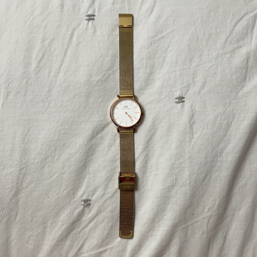 Daniel Wellington Gold Watch